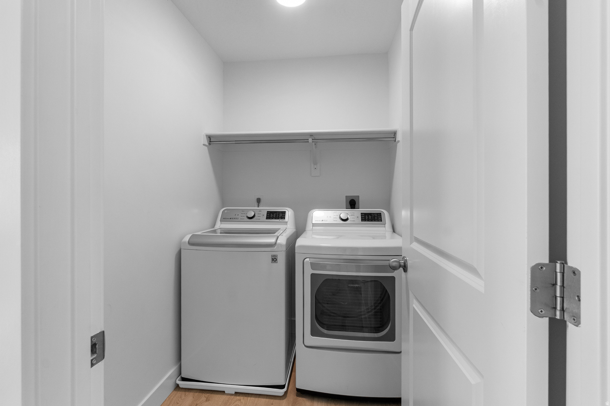 WILLOW POINT - Residential