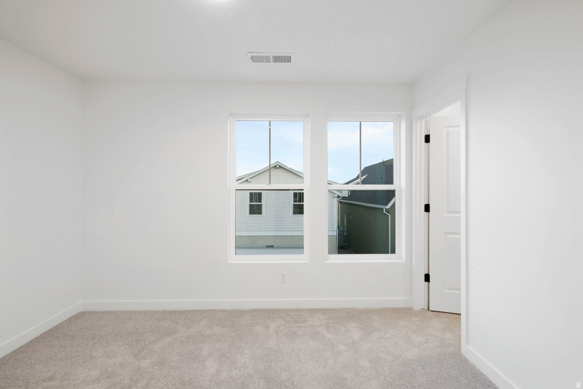 DAYBREAK - Residential