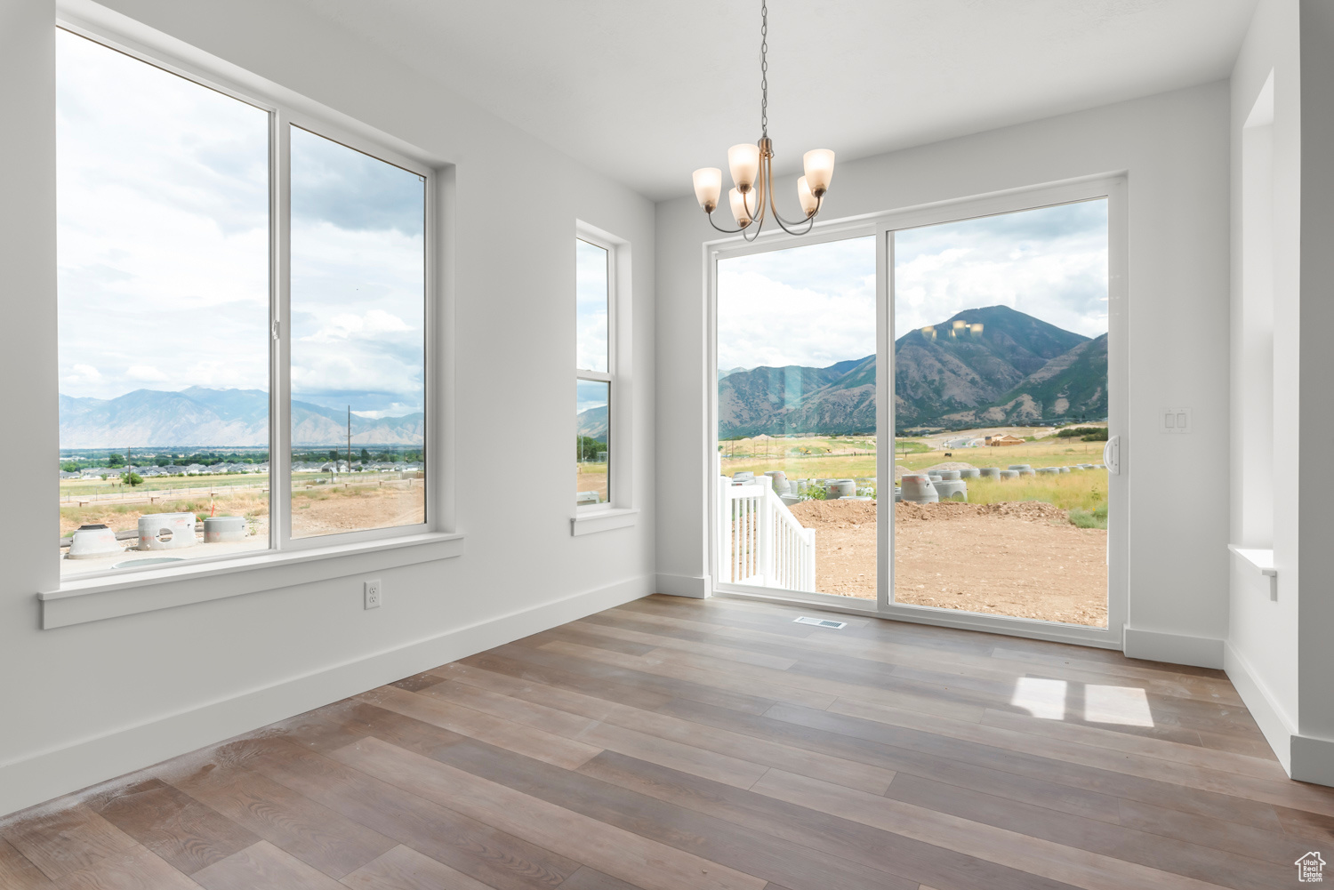 RIDGE - Residential