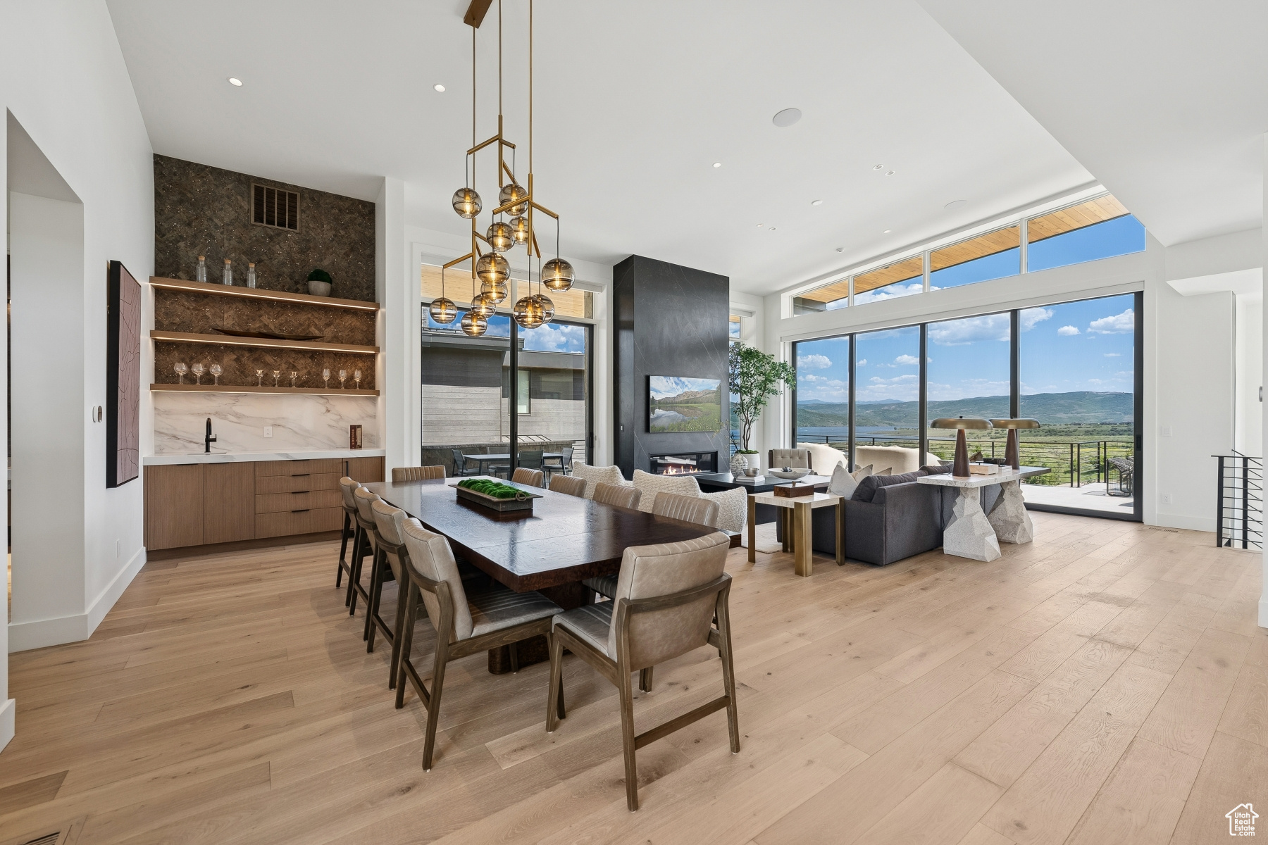 SKYRIDGE-URSA - Residential