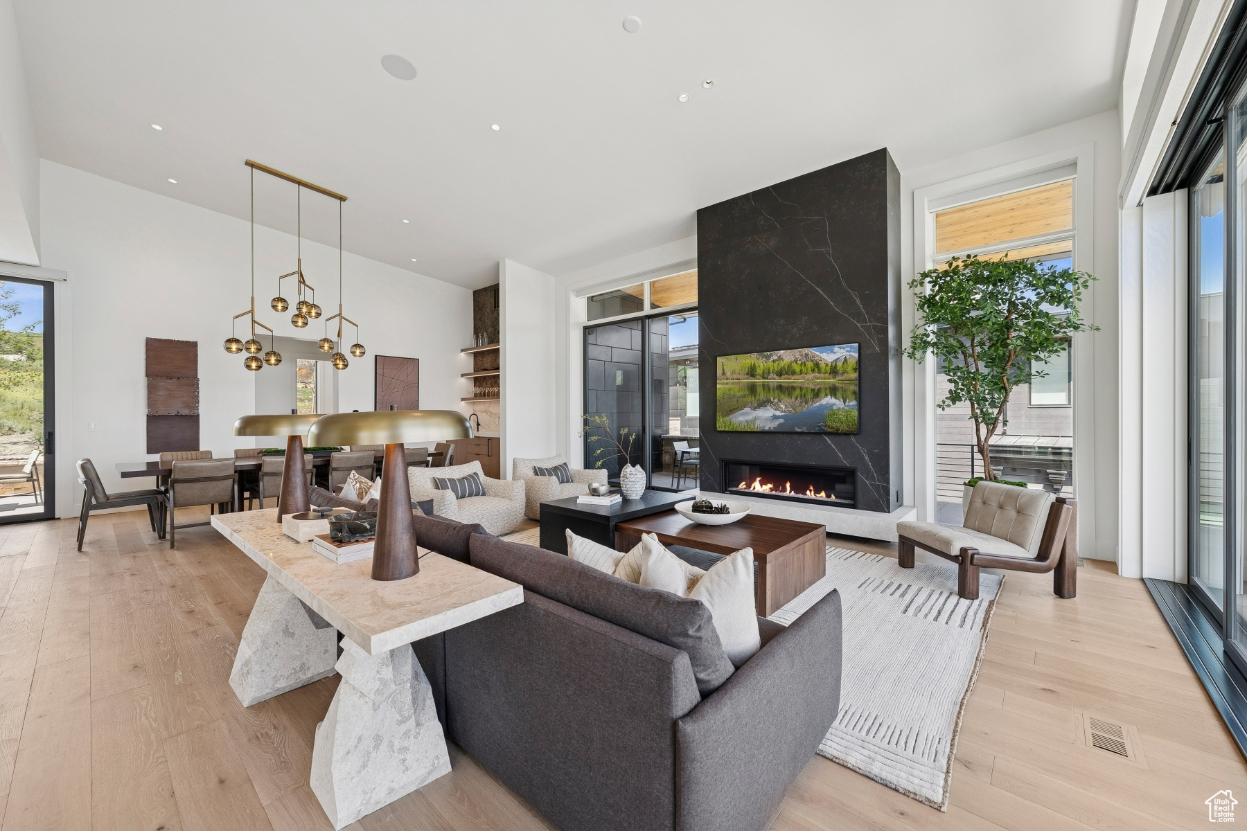 SKYRIDGE-URSA - Residential