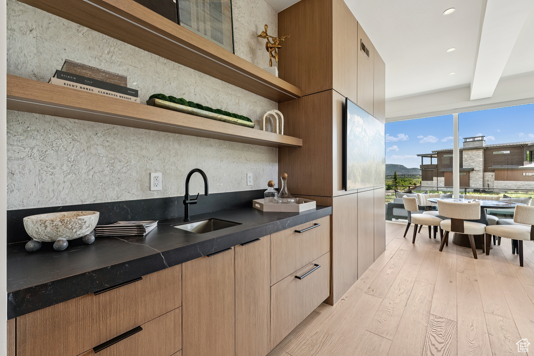 SKYRIDGE-URSA - Residential