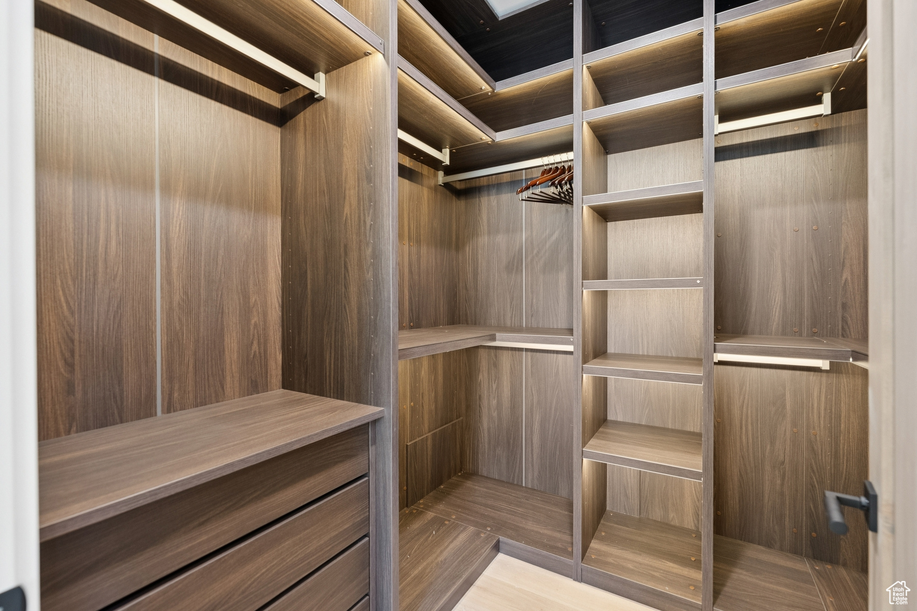 SKYRIDGE-URSA - Residential
