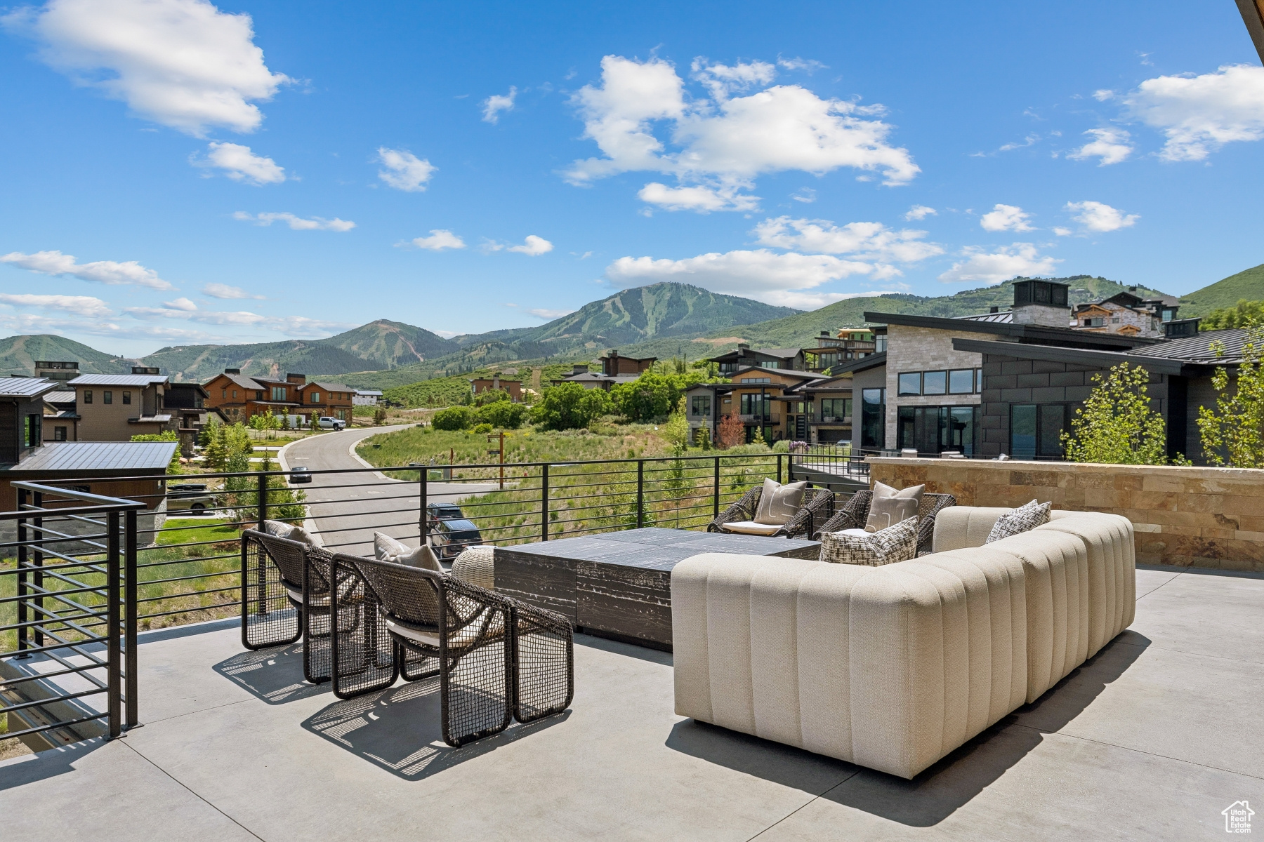 SKYRIDGE-URSA - Residential