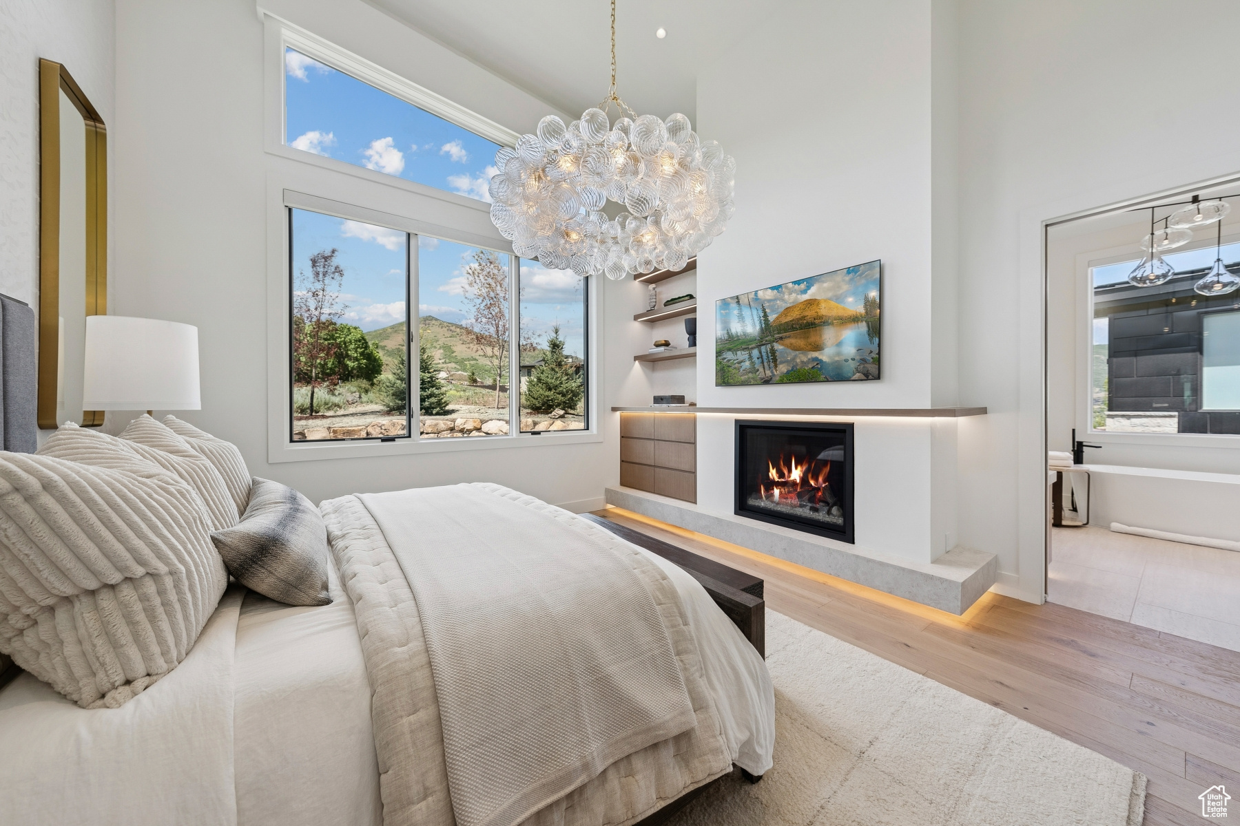 SKYRIDGE-URSA - Residential