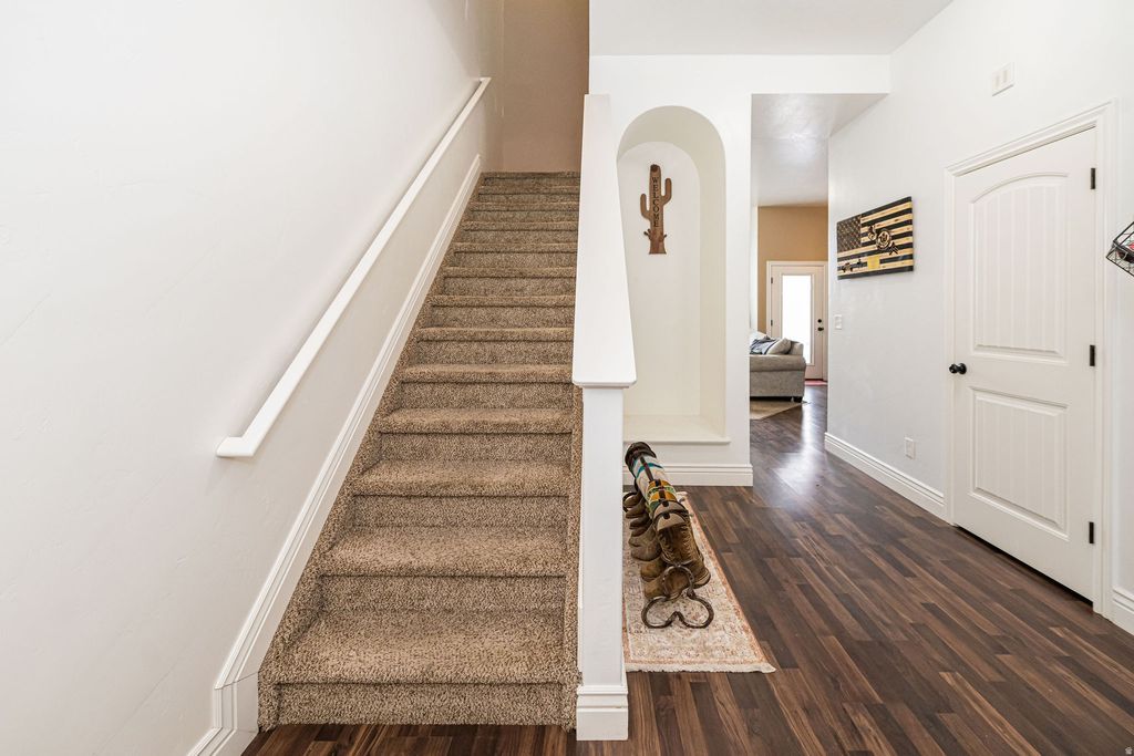 Photo of 111 E 690 S, Smithfield, UT 84335 (MLS # 2152509)