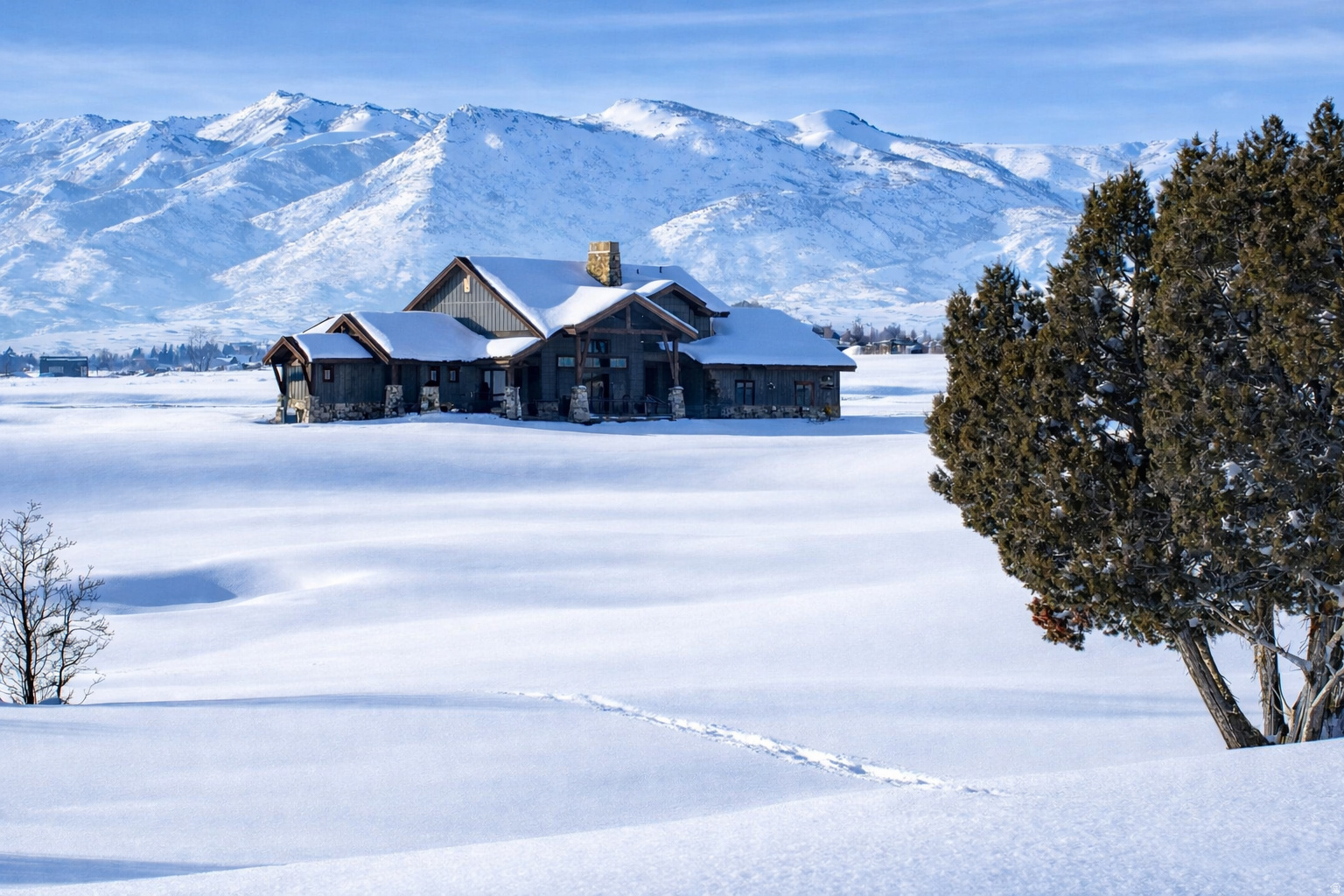 RED LEDGES - Residential