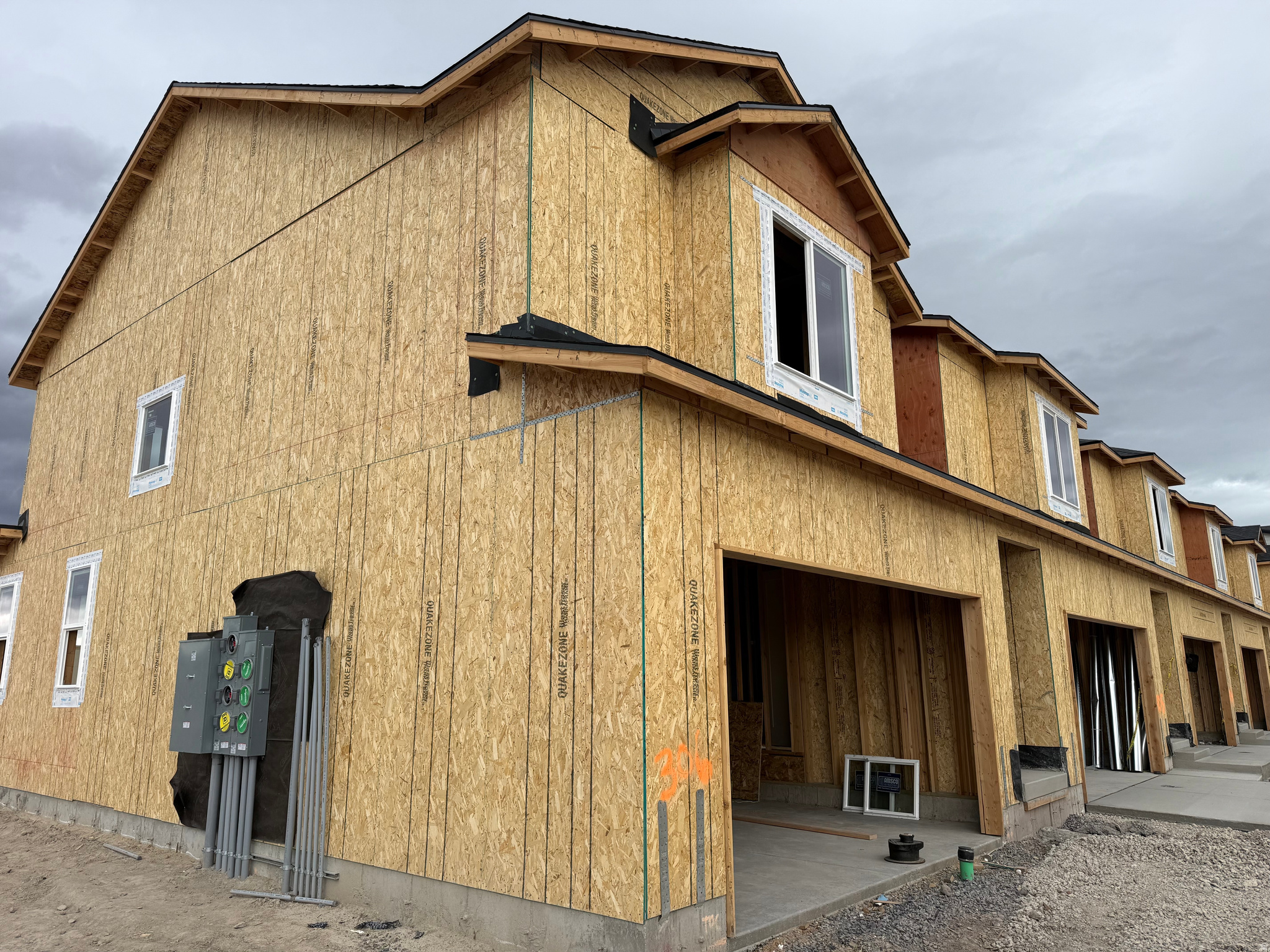 TOWNS AT BRYLEE FARMS - Residential