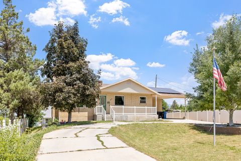 Tiny photo for 88 W 700 S, Payson, UT 84651 (MLS # 2145110)