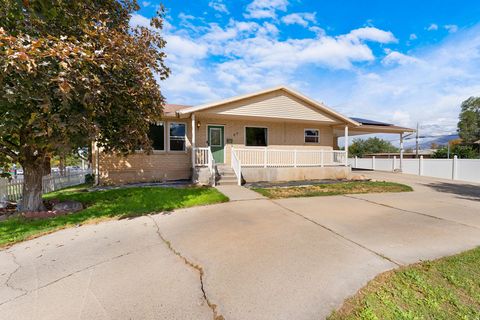 Tiny photo for 88 W 700 S, Payson, UT 84651 (MLS # 2145110)