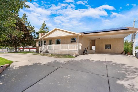 Tiny photo for 88 W 700 S, Payson, UT 84651 (MLS # 2145110)