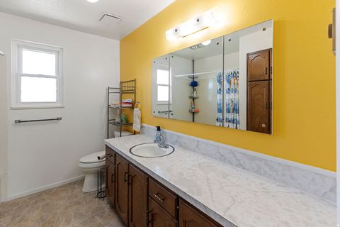 Tiny photo for 88 W 700 S, Payson, UT 84651 (MLS # 2145110)