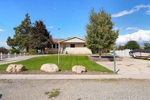 Photo of 88 W 700 S, Payson, UT 84651 (MLS # 2145110)