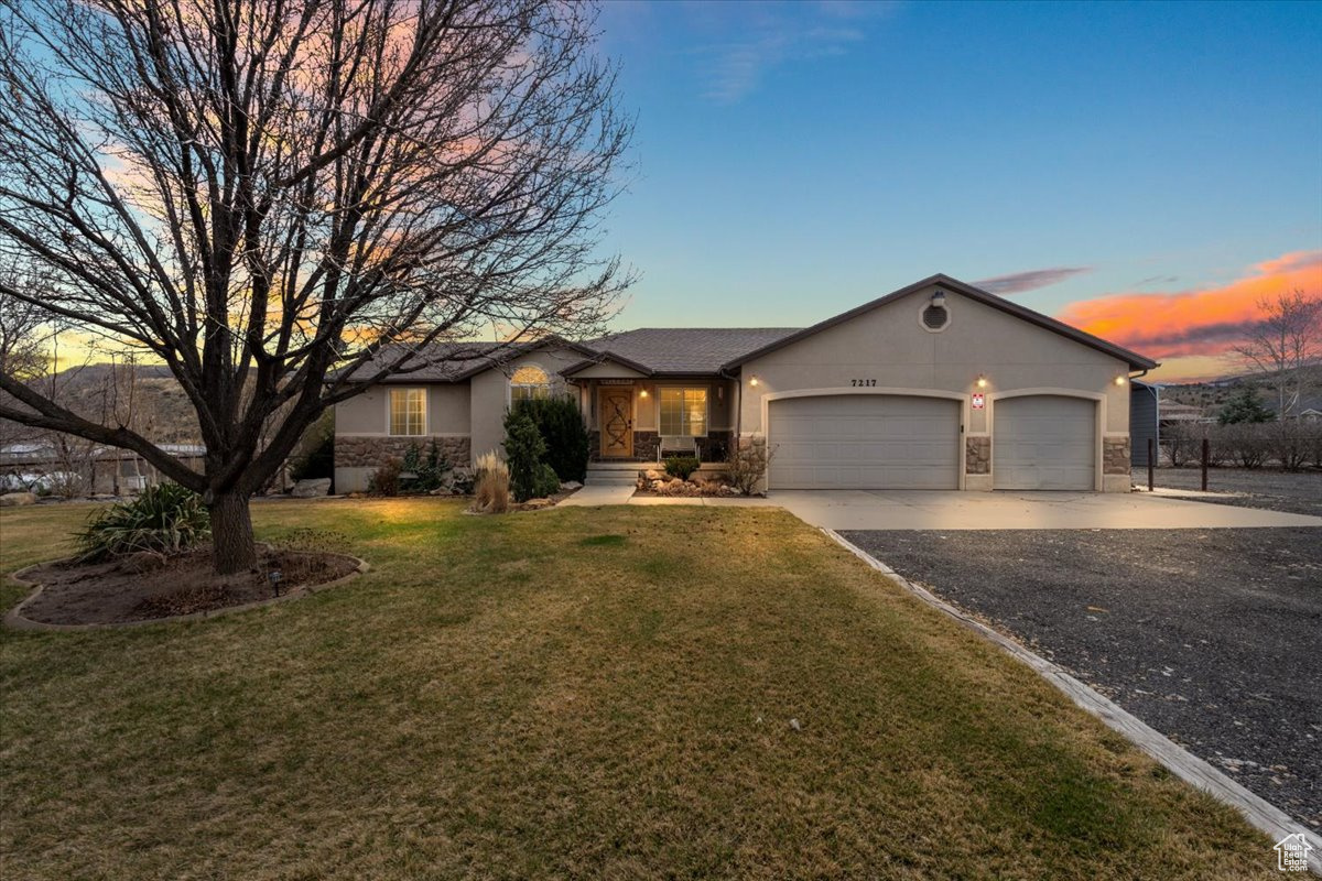 7217 W Mccuiston Ave, Herriman, Utah image 1
