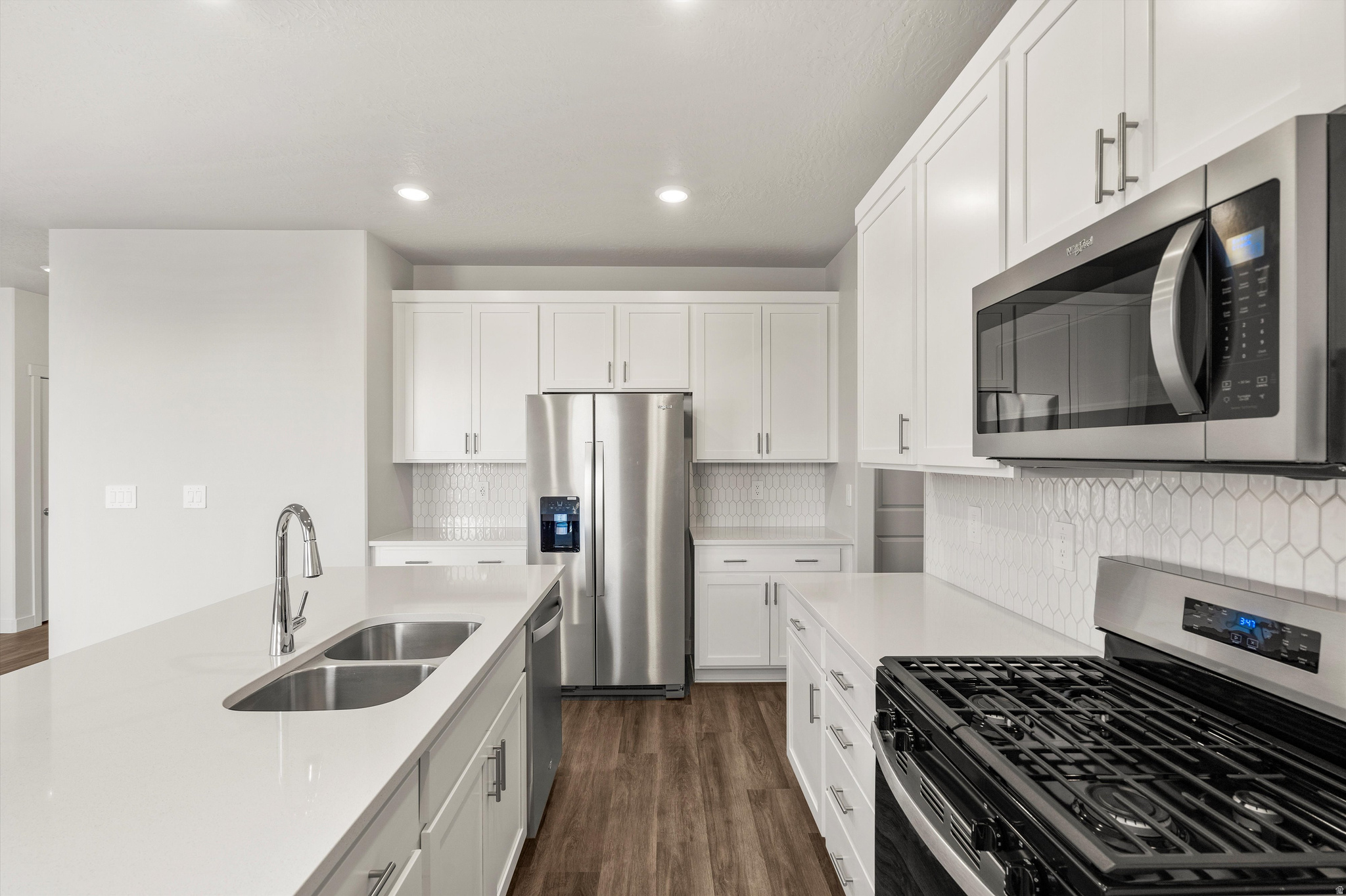 PROSPERTY OVERLAKE - Residential