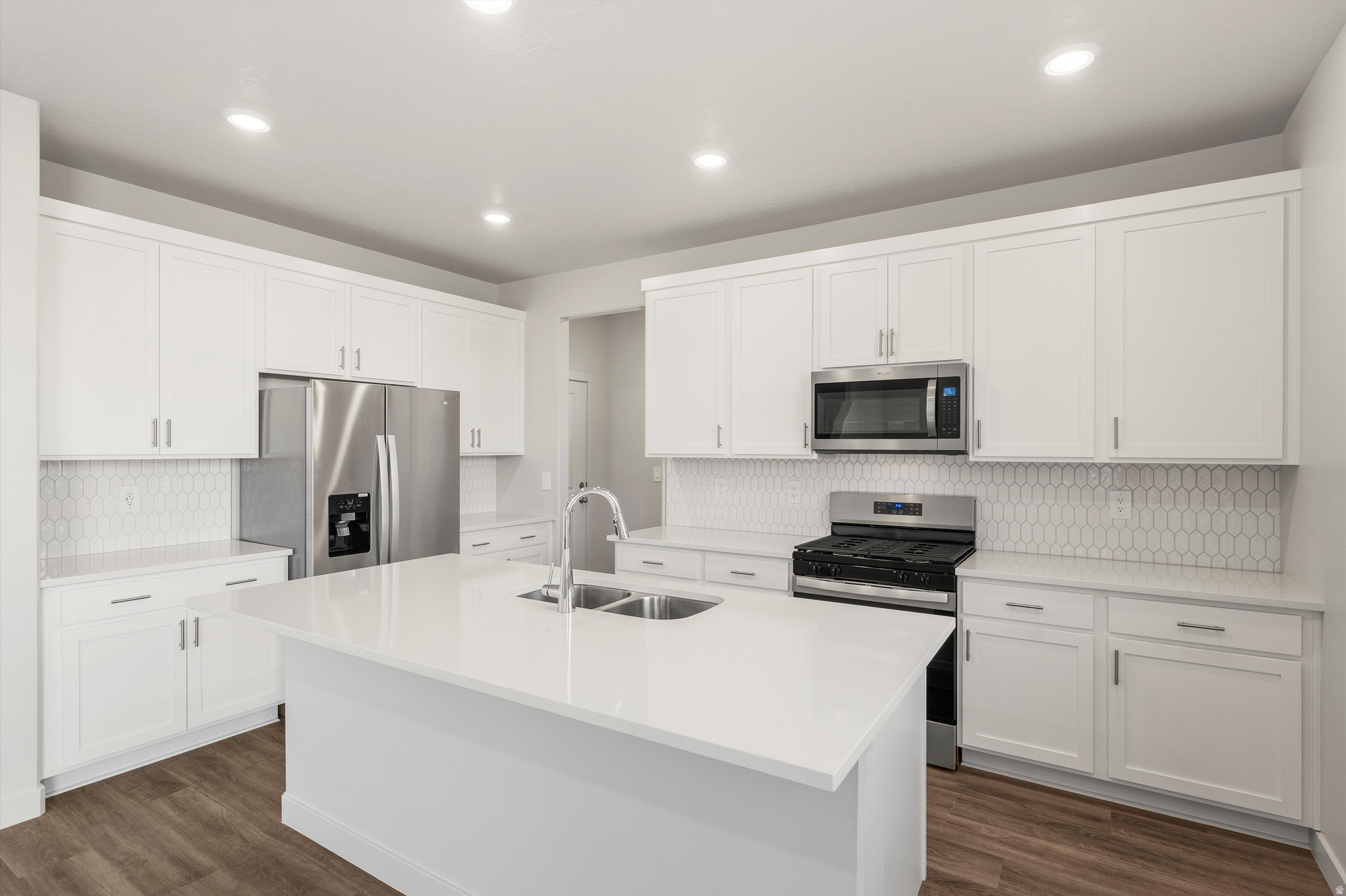 PROSPERTY OVERLAKE - Residential