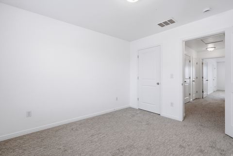 Tiny photo for 572 S SILVERMOON LN, Saratoga Springs, UT 84045 (MLS # 2143601)