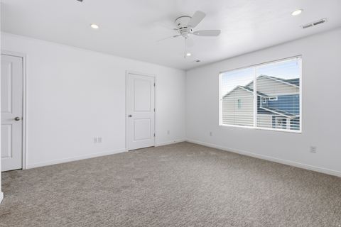 Tiny photo for 572 S SILVERMOON LN, Saratoga Springs, UT 84045 (MLS # 2143601)