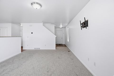 Tiny photo for 572 S SILVERMOON LN, Saratoga Springs, UT 84045 (MLS # 2143601)