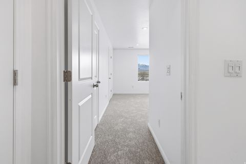 Tiny photo for 572 S SILVERMOON LN, Saratoga Springs, UT 84045 (MLS # 2143601)