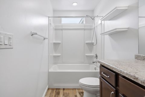 Tiny photo for 572 S SILVERMOON LN, Saratoga Springs, UT 84045 (MLS # 2143601)