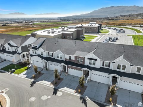 Tiny photo for 1027 W CORAL CHARM WAY, Saratoga Springs, UT 84045 (MLS # 2116476)