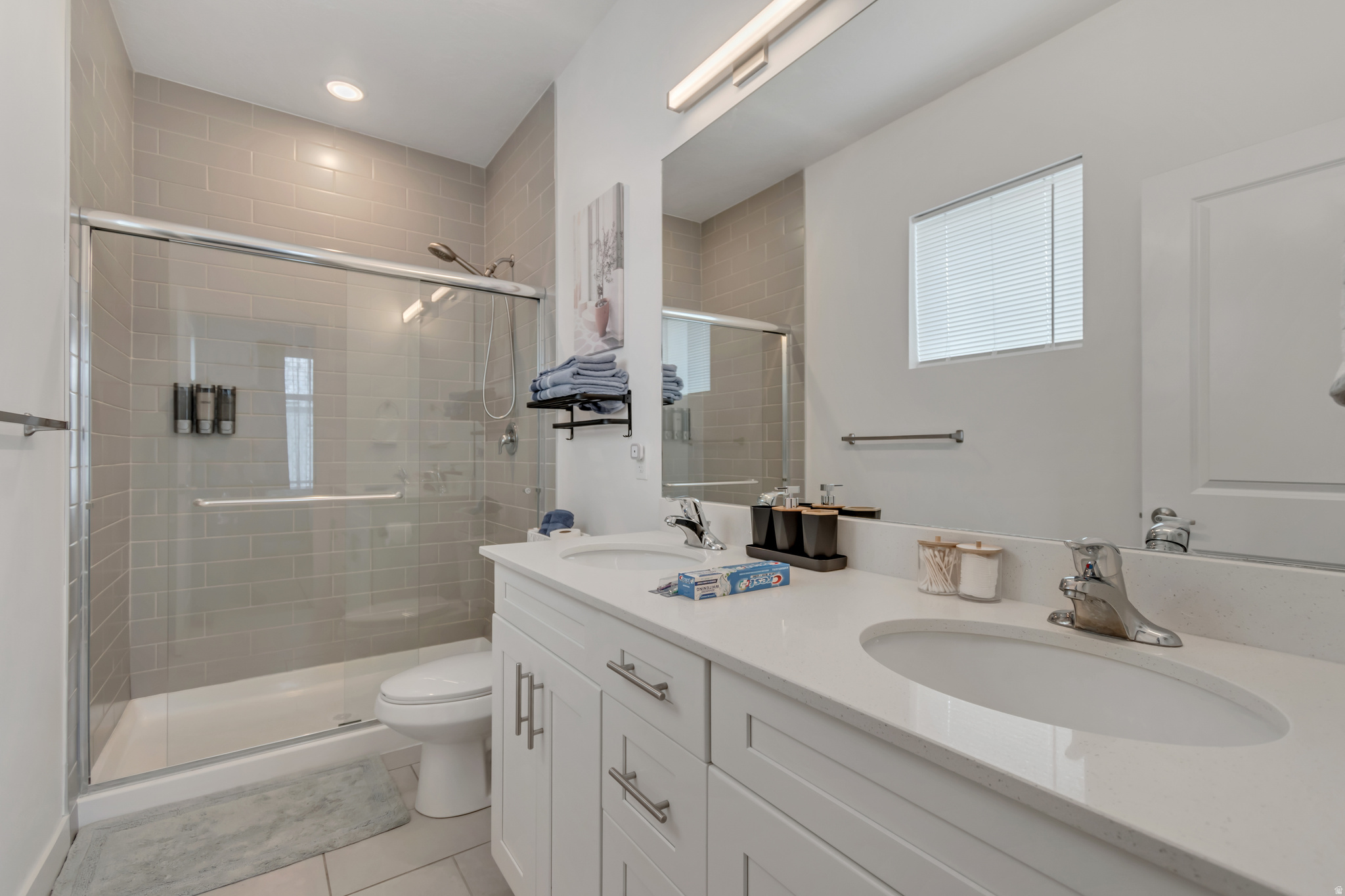 ERIN HILLS TOWNHOMES - Residential