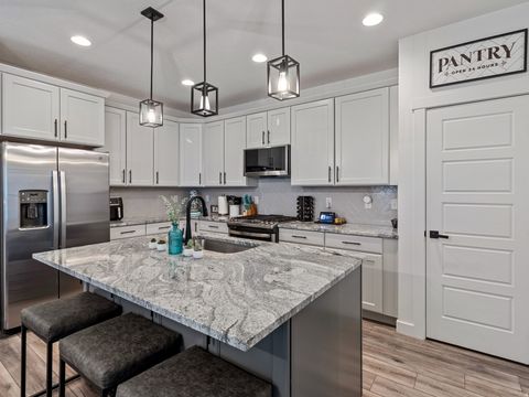 Tiny photo for 6453 W MOON VALLEY DR, South Jordan, UT 84009 (MLS # 2148019)