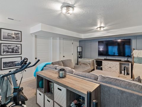 Tiny photo for 6453 W MOON VALLEY DR, South Jordan, UT 84009 (MLS # 2148019)