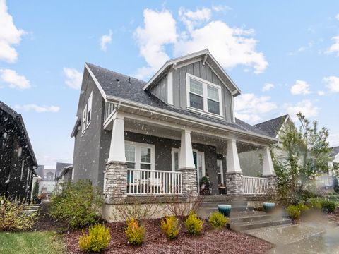 Tiny photo for 6453 W MOON VALLEY DR, South Jordan, UT 84009 (MLS # 2148019)
