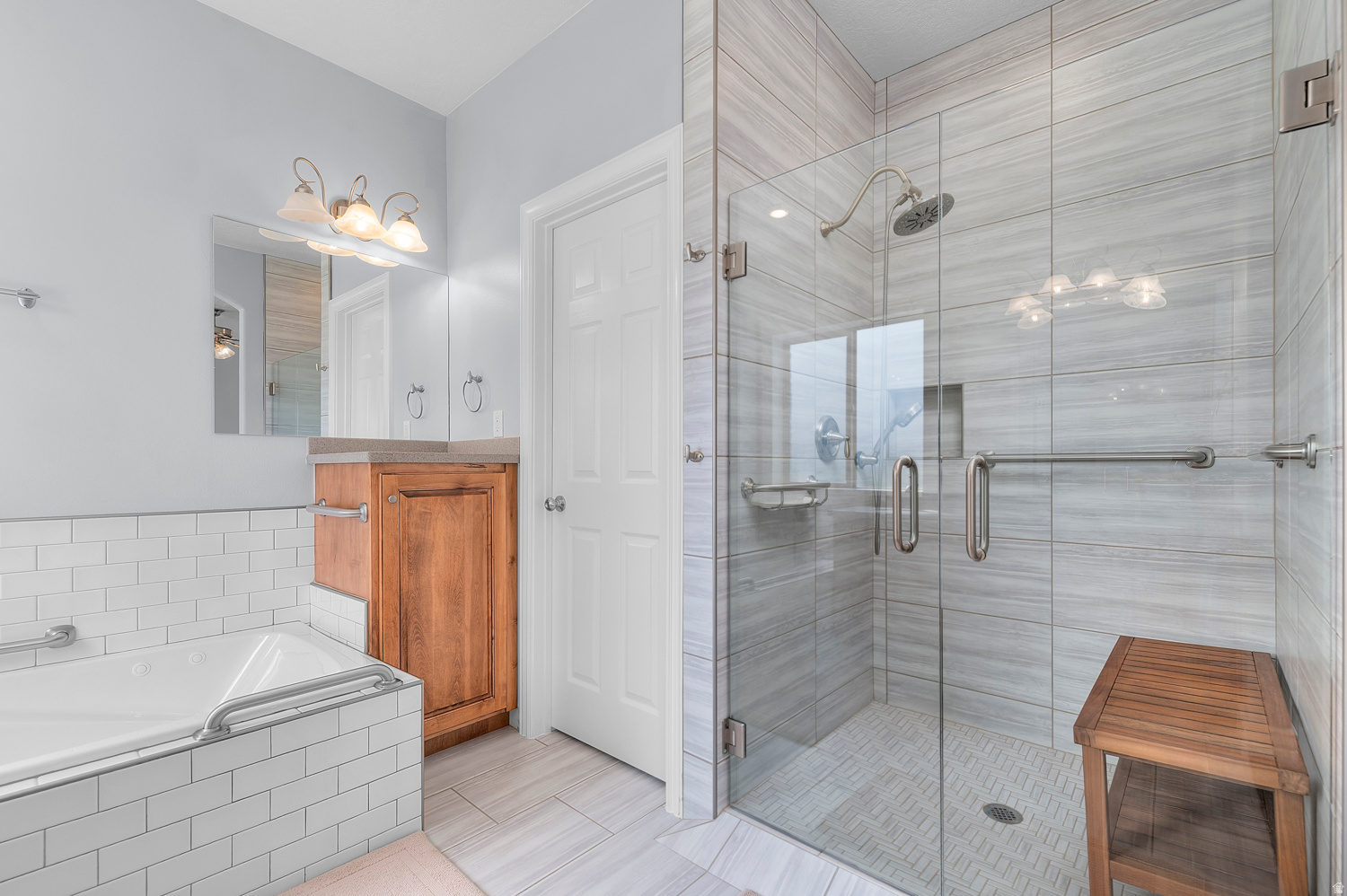 PARK MEADOWS - Residential