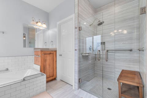 Tiny photo for 1501 W ELK CIR, Mapleton, UT 84664 (MLS # 2158331)