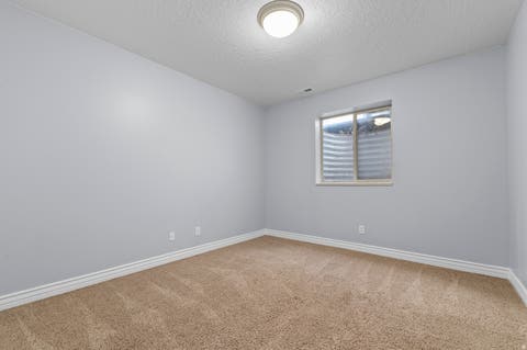Tiny photo for 1501 W ELK CIR, Mapleton, UT 84664 (MLS # 2158331)