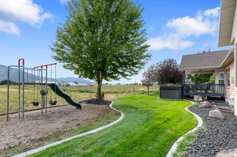 Tiny photo for 1501 W ELK CIR, Mapleton, UT 84664 (MLS # 2158331)