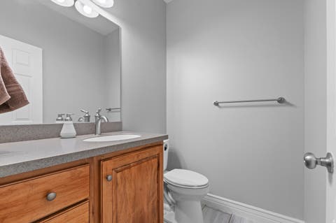 Tiny photo for 1501 W ELK CIR, Mapleton, UT 84664 (MLS # 2158331)
