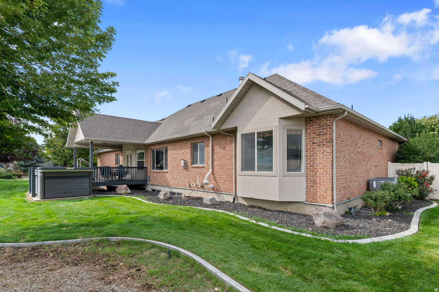 PARK MEADOWS - Residential