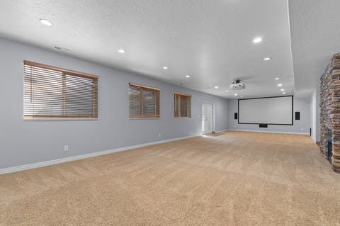 Tiny photo for 1501 W ELK CIR, Mapleton, UT 84664 (MLS # 2158331)