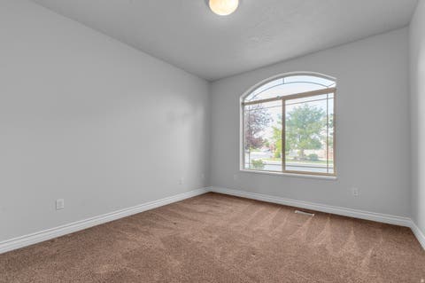 Tiny photo for 1501 W ELK CIR, Mapleton, UT 84664 (MLS # 2158331)