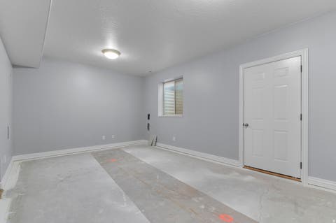 Tiny photo for 1501 W ELK CIR, Mapleton, UT 84664 (MLS # 2158331)