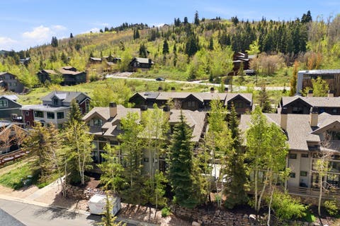 Townhouse For Sale - 670 Deer Valley Loop Rd #9<br/> Summit County, Park City, UT 84098