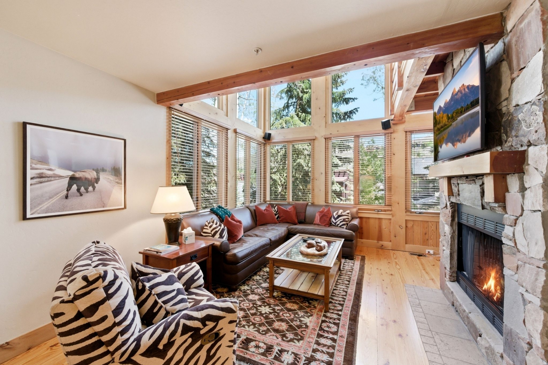 PORTICO CONDOMINIUM - Residential