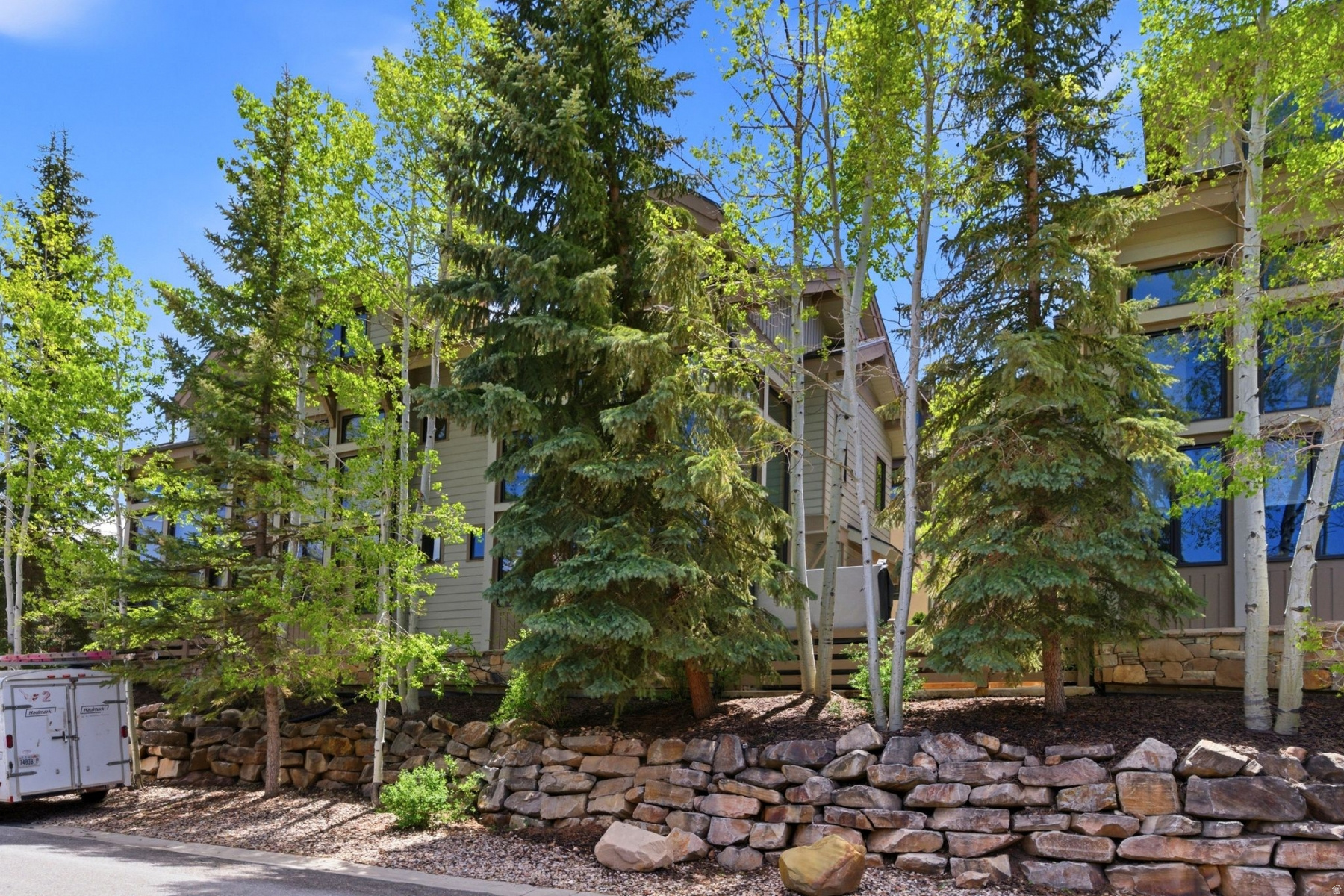 PORTICO CONDOMINIUM - Residential