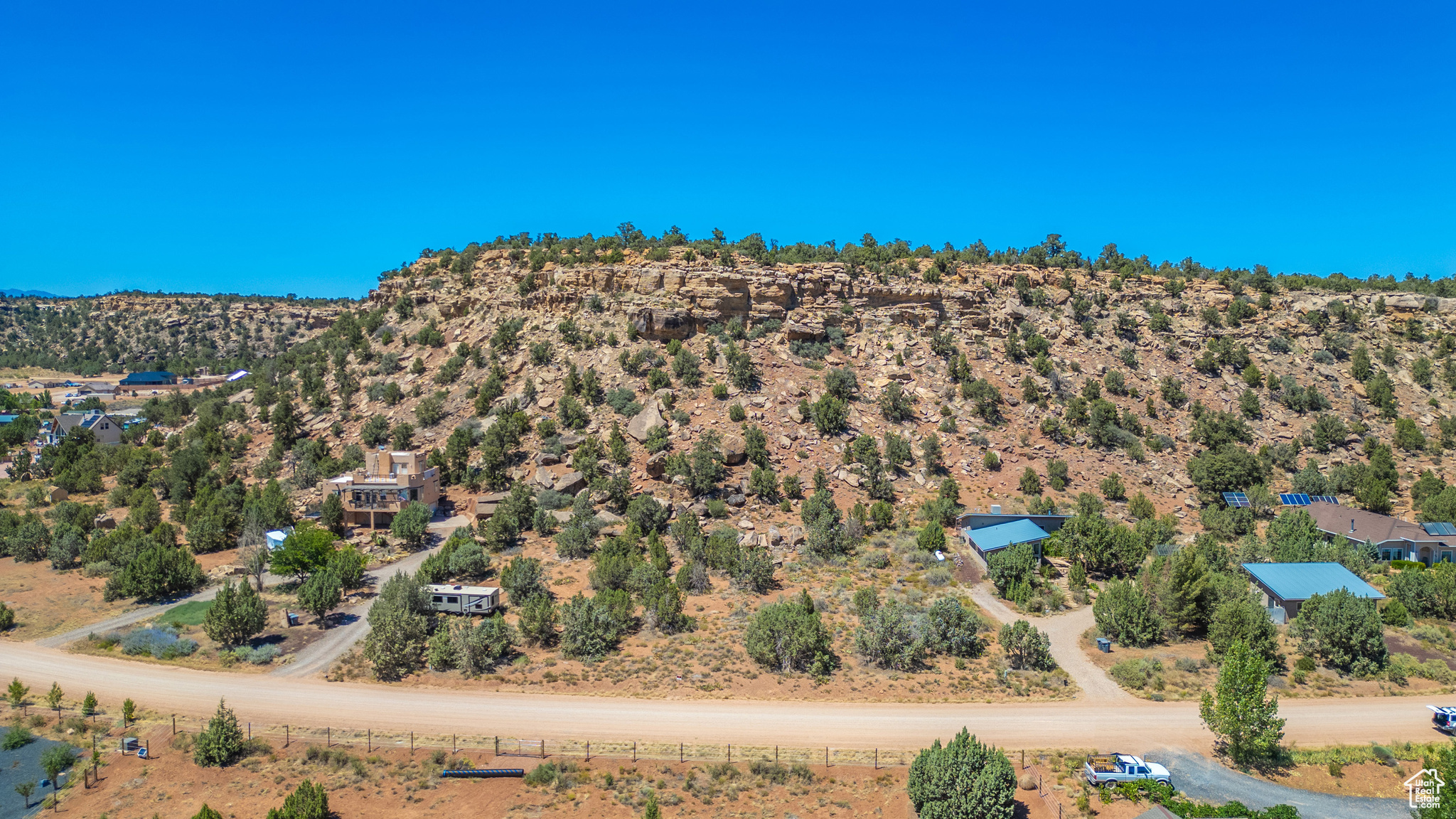 904 N Foothill Dr, Apple Valley, Utah image 3