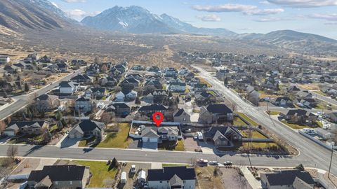 Tiny photo for 942 E 270 S, Santaquin, UT 84655 (MLS # 2127784)