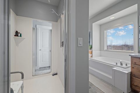 Tiny photo for 942 E 270 S, Santaquin, UT 84655 (MLS # 2127784)