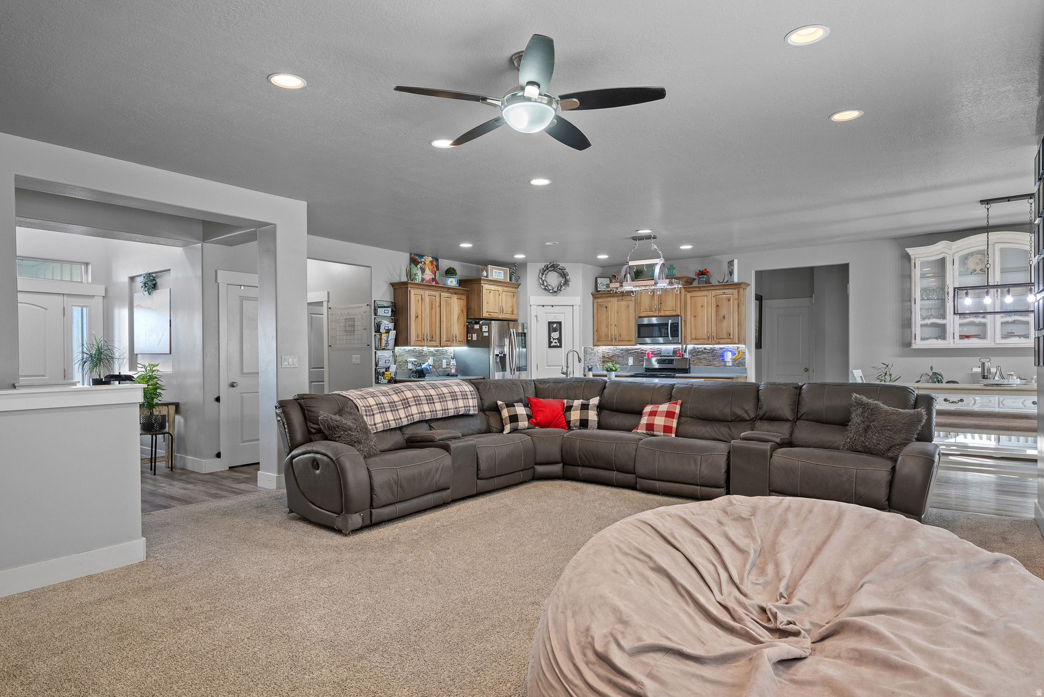 BLACK HAWK HILLS - Residential