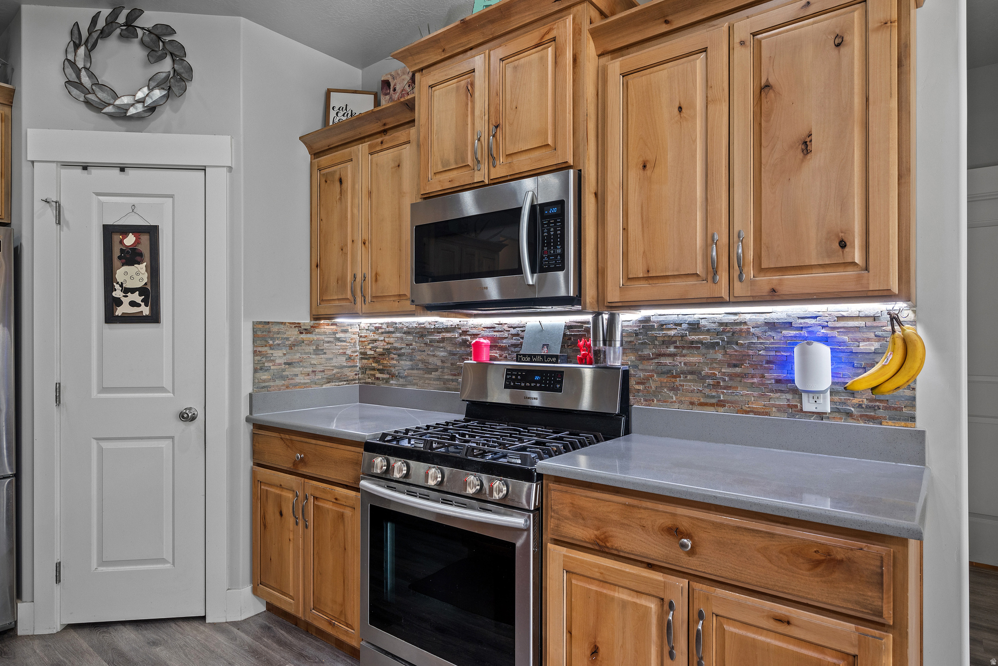 BLACK HAWK HILLS - Residential