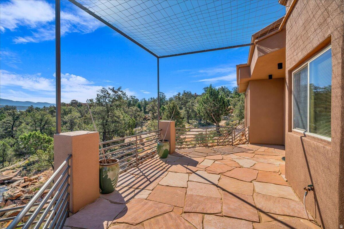 PINION HILLS 3 2ND AMD & EXT - Residential Lease