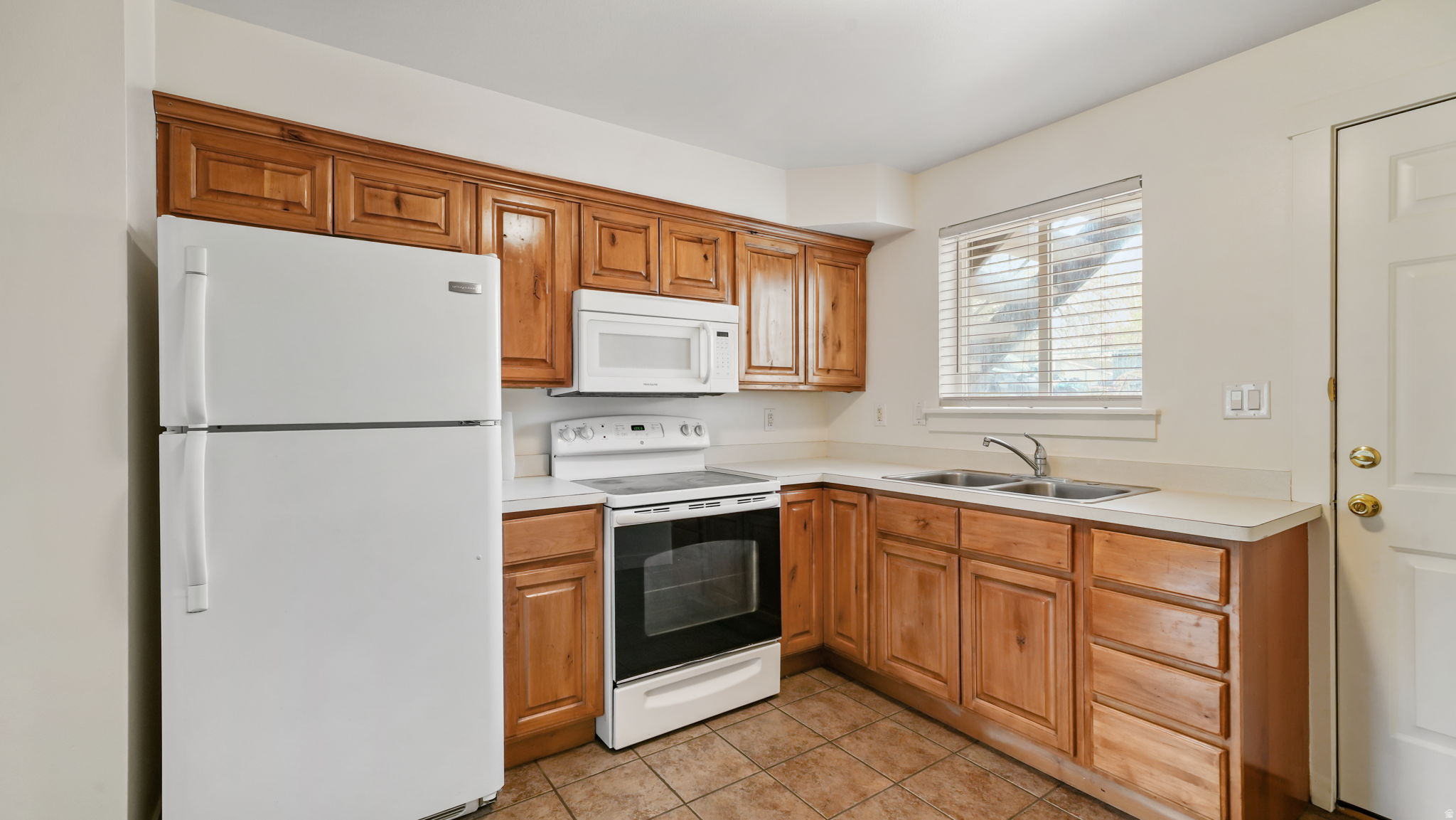 COTTAGE HEIGHTS - Residential Income