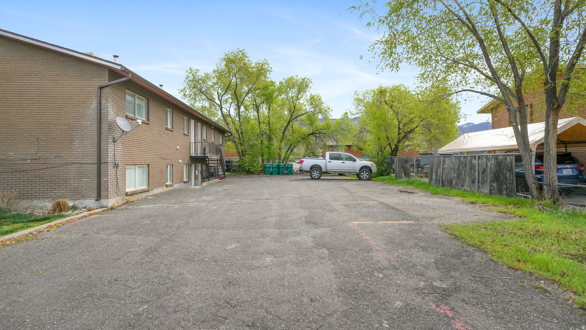 COTTAGE HEIGHTS - Residential Income